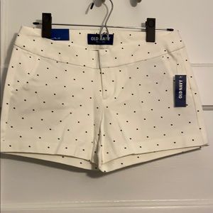 Cream and black polka dot Old Navy shorts NWT